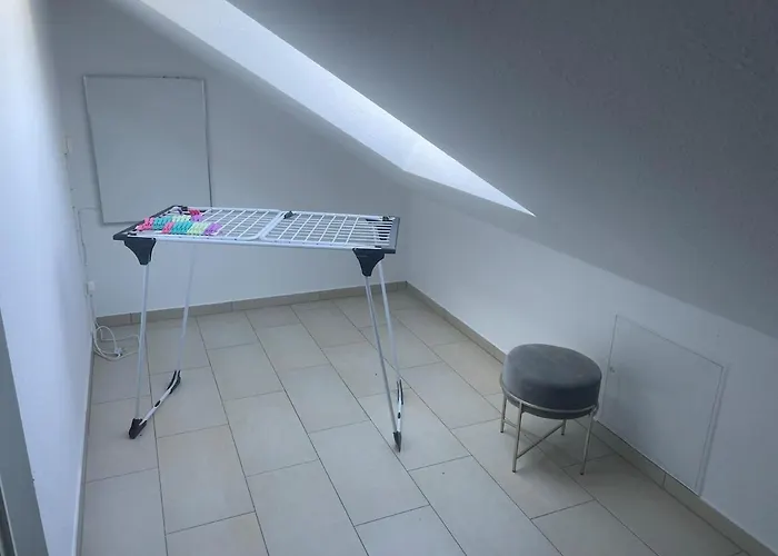 Messe- & Mit Balkon Naehe Uniklinik Lejlighed Bonn