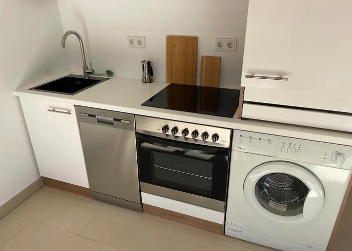 Messe- & Mit Balkon Naehe Uniklinik Апартаменты *