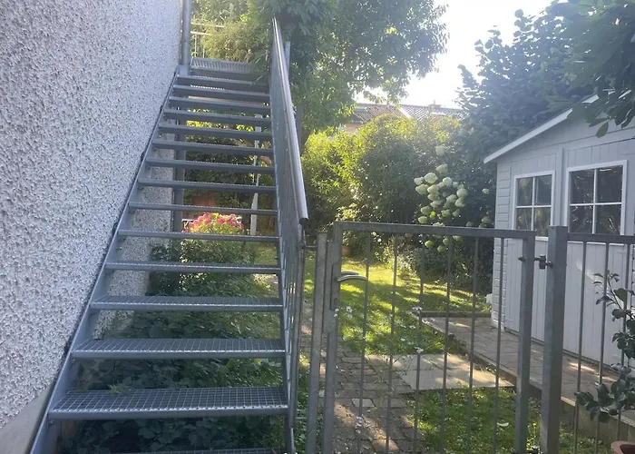 Messe-&ferienwohnung Mit Balkon Nähe Uniklinik Apartment Bonn