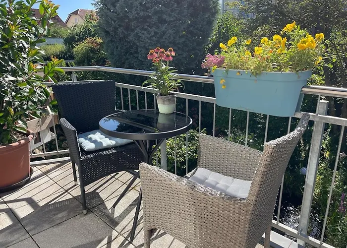 Messe- & Mit Balkon Naehe Uniklinik Апартаменты