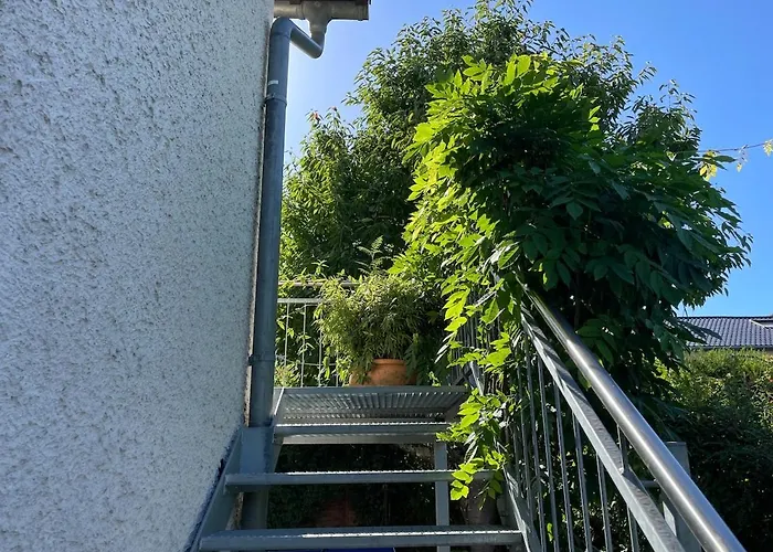 Messe-&ferienwohnung Mit Balkon Nähe Uniklinik Bonn